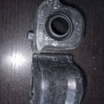 Front stabilizer bushing